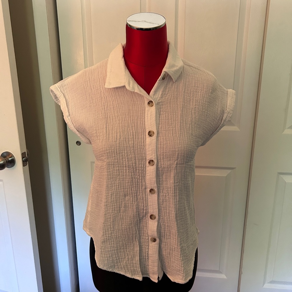 Pink Rose white Cap Sleeve Button Down Shirt